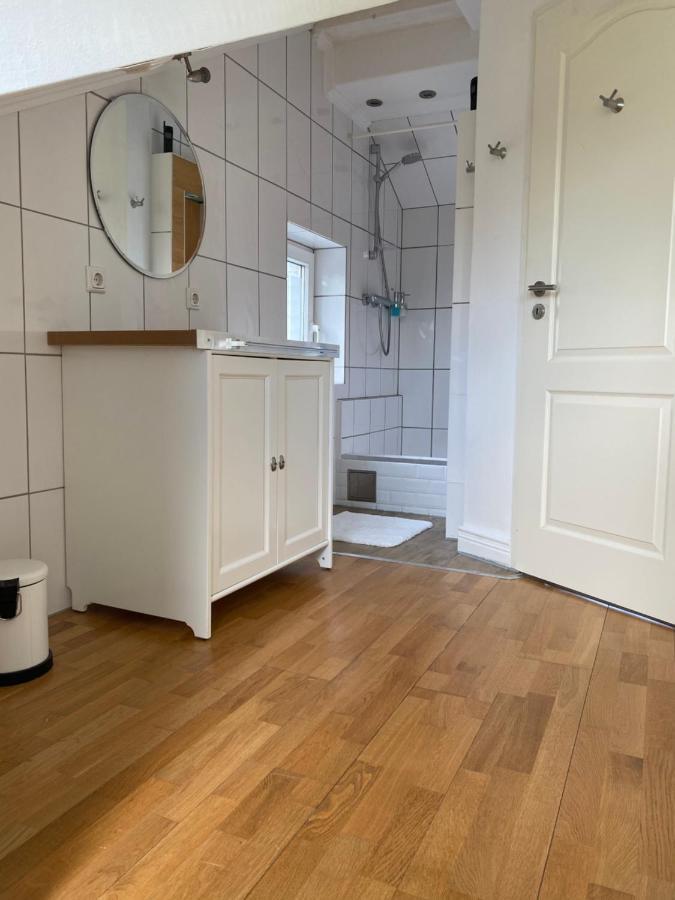 DG Wohnung mit separatem Eingang nahe Düsseldorf Meerbusch Exterior foto